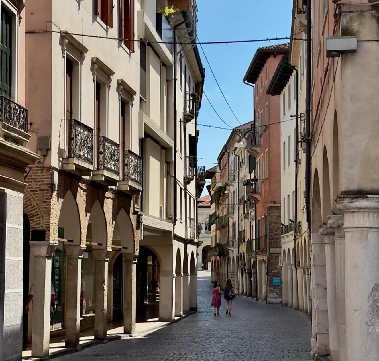Calmaggiore Apartment Treviso Bagian luar foto